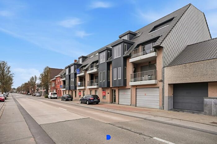 Appartement 7 pièces à Statiestraat, Passendale, à vendre