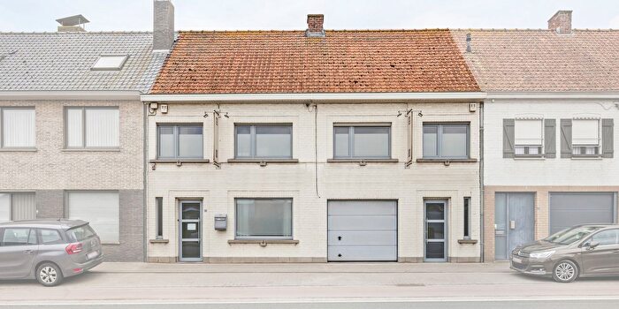 Sint Jansstraat, Staden : Maison 5 pièces à vendre