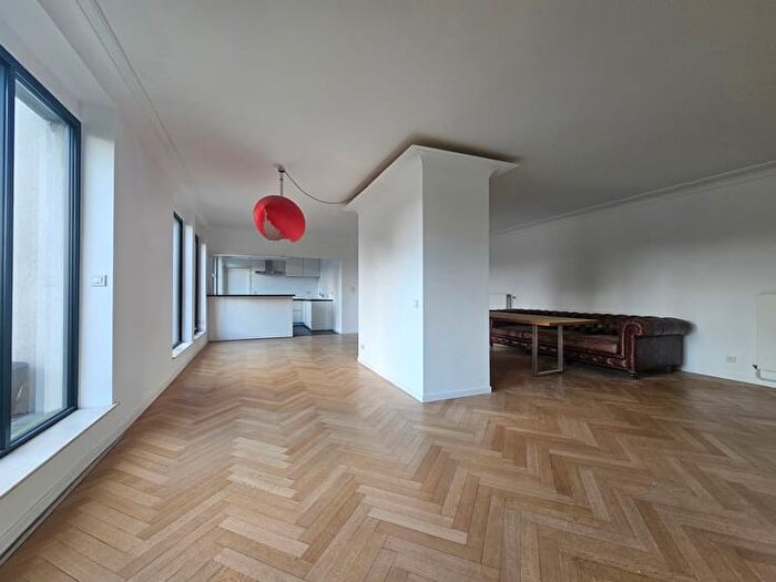 Appartement 4 pièces à Place SaintPaul, Liège, à louer
