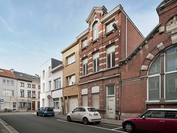 Maison 5 pièces à Violetstraat, Antwerpen, à vendre