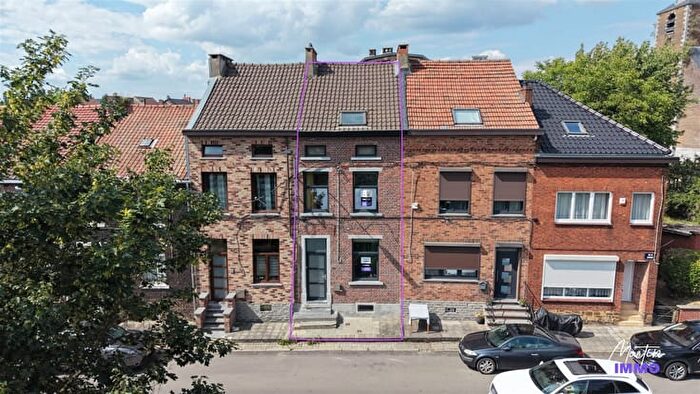 Maison 3 pièces à Rue du cimetière, MONTIGNIESSURSAMBRE, à vendre