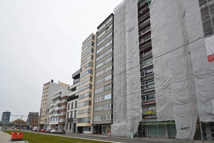 Appartement 1 pièce à Quai Saint Léonard, Liège, à vendre