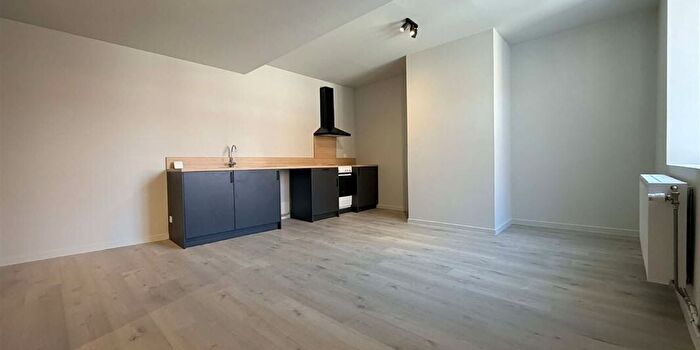 Appartement 2 pièces à Rue du Bas Quartier, Tournai, à louer