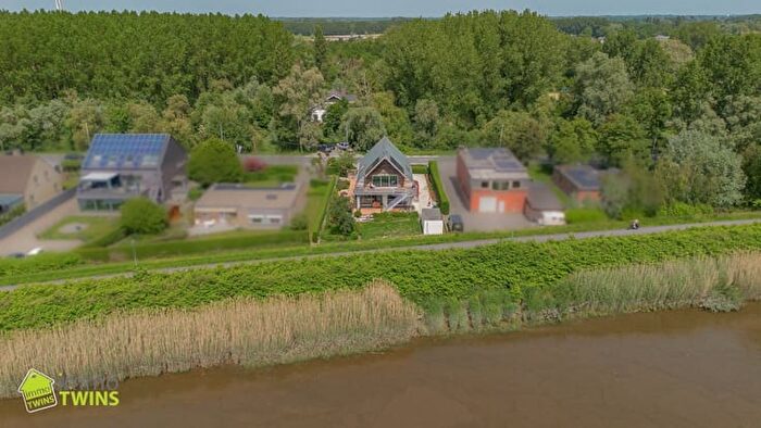 Zeelsebaan, GREMBERGEN : Maison 4 pièces à vendre