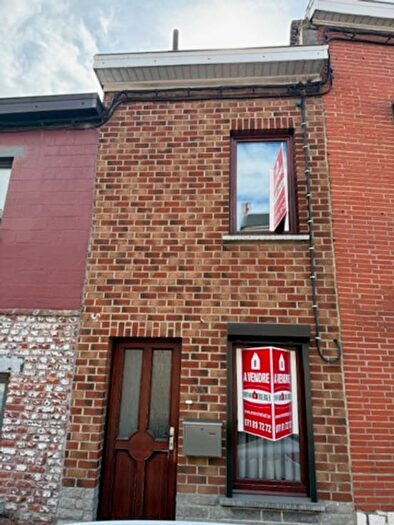 Rue Emile Vandervelde, Fleurus : Maison 2 pièces à vendre