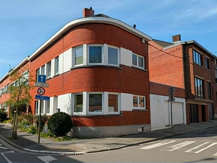 Avenue Des Jonquilles, La Louvière - Maison 3 pièces à vendre
