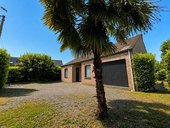 Rue Neuve Cour, Tubize : Maison 2 pièces à vendre