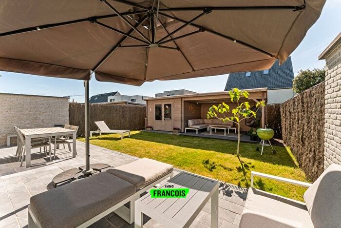 Maison 6 pièces à vendre à Weefschoolstraat, Ruiselede