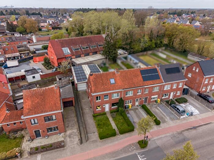 Maison 3 pièces à DrVan de Perrestraat, Geel, à vendre