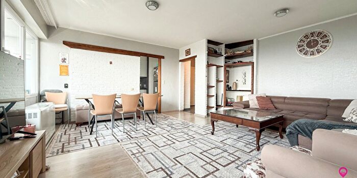 Appartement 3 pièces à vendre à Zonneweeldelaan, Genk