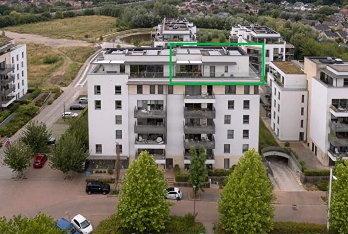 Avenue de Tchéquie, Brainel'Alleud : Appartement 3 pièces à vendre