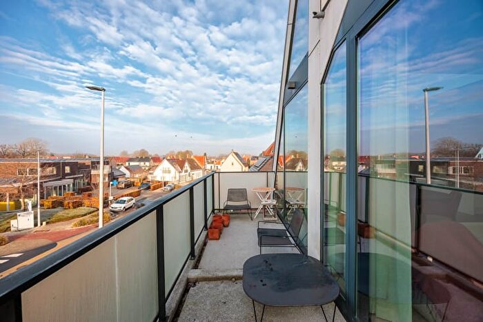 Stationsstraat, Sijsele : Appartement 9 pièces à louer
