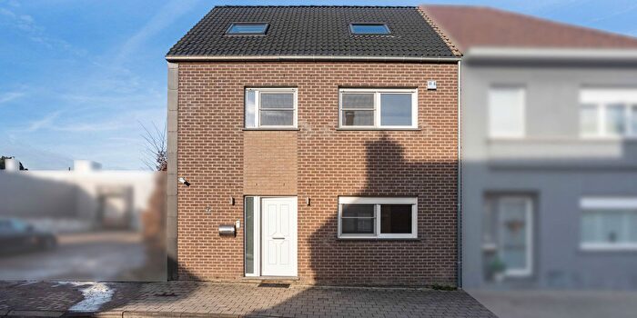 Maison 5 pièces à vendre à SintRochusstraat, Nieuwerkerken