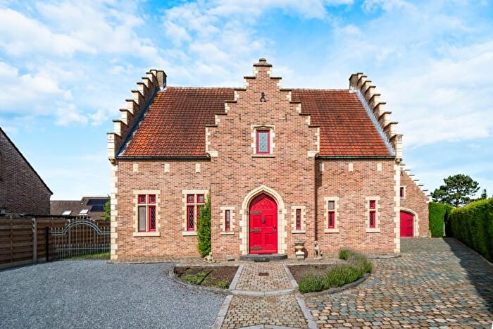 Maison 14 pièces à vendre à Schoolstraat, DilsenStokkem