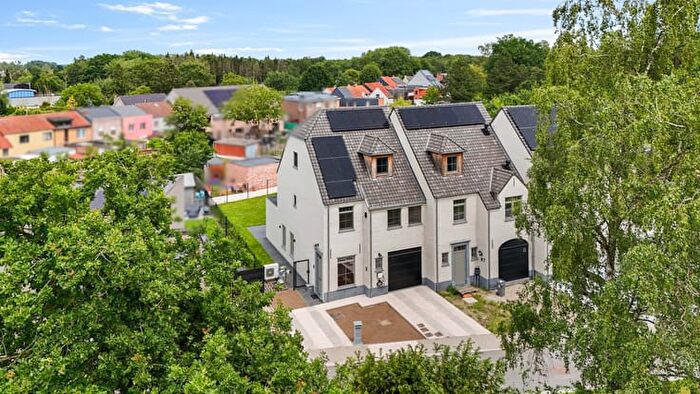 Maison 3 pièces à vendre à Galgenveldstraat, STEKENE