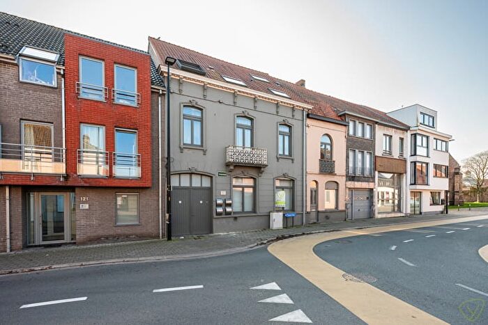 Dorpsstraat, SintLaureins - Appartement 9 pièces à vendre