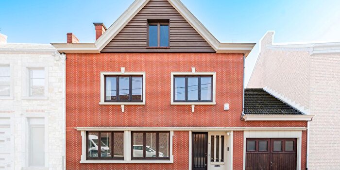 Rue Du Boukau, Florennes : Maison 3 pièces à vendre