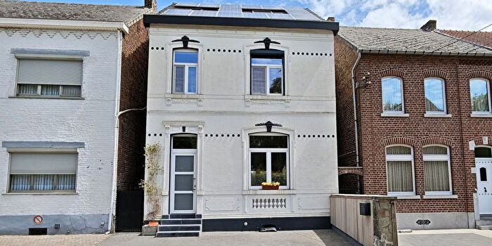 Maison 5 pièces à vendre à Waasmontstraat, Waasmont