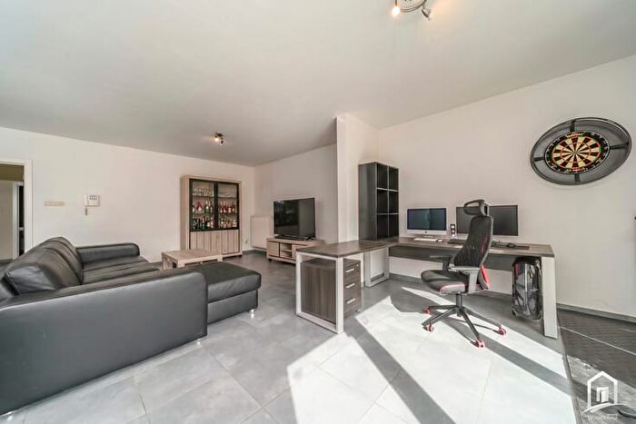 Grotekapellelaan a, Lede : Appartement 10 pièces à vendre