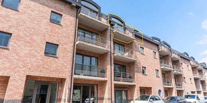 Moeskroen, Henegouwen : Appartement 2 pièces à vendre