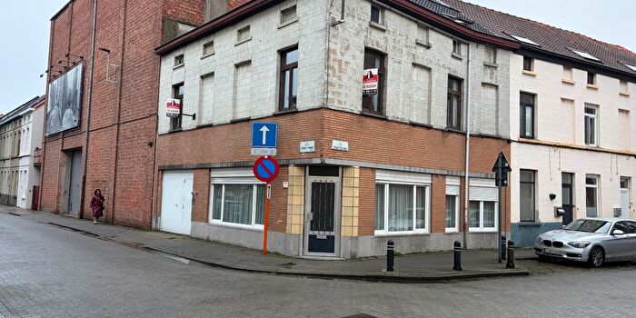 Maison 6 pièces à vendre à ZonderNaamstraat, Gent