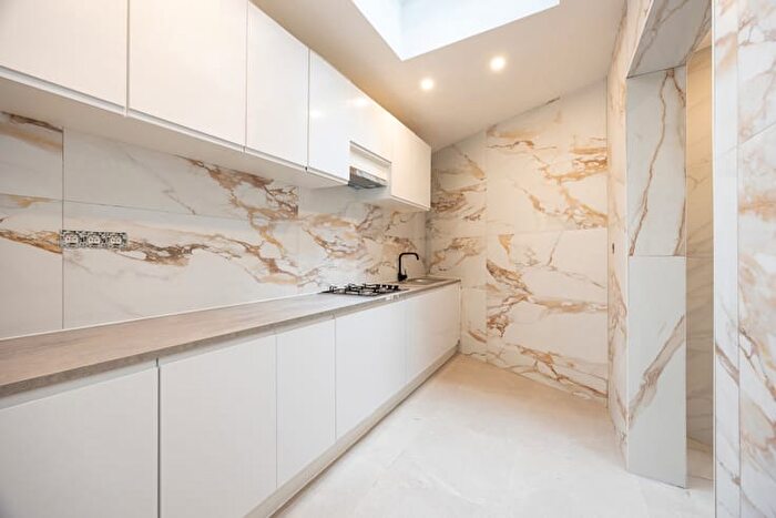 Maison 3 pièces à vendre à Jan Palfijnstraat, Antwerpen