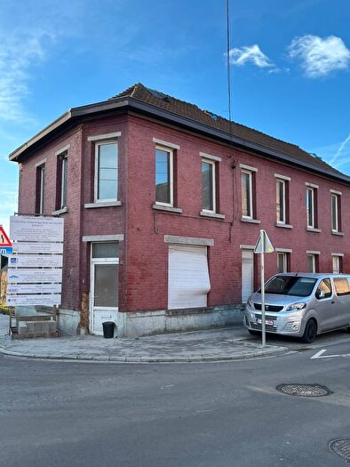 Maison à Place des Déportés, Haulchin, à vendre