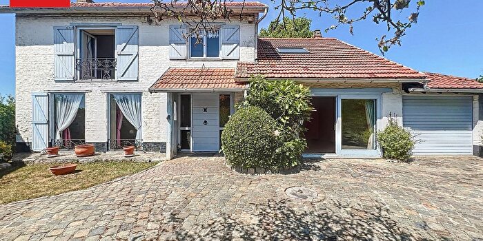 Maison 4 pièces à vendre à Stuiverstraat, Oostende