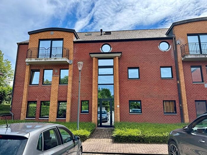 Appartement 2 pièces à vendre - Faubourg de Charleroi, F