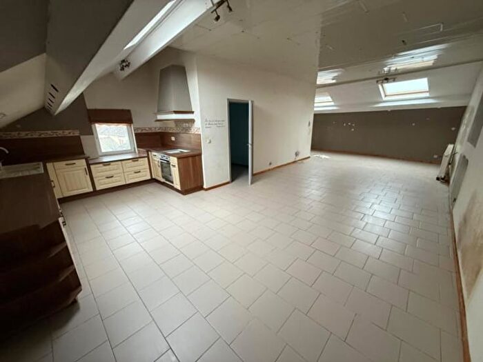 Place de Ham A, HamsurSambre : Appartement 3 pièces à vendre