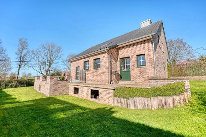Maison 5 pièces à Route de la Xhavée, D, à vendre