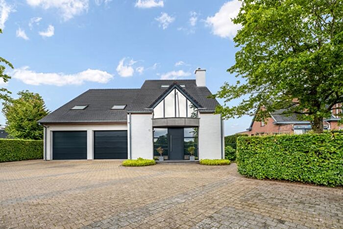 Maison 4 pièces à vendre à Mechelsesteenweg, Rumst