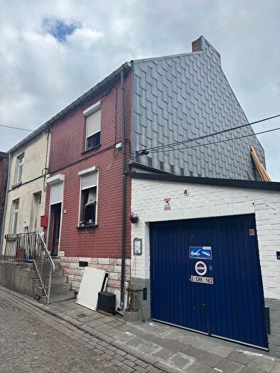 Rue François Castermont, Charleroi - Maison 7 pièces à vendre