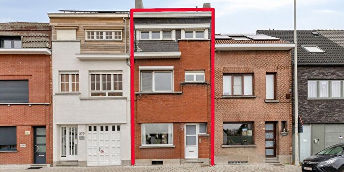Maison 4 pièces à Kerkhofstraat, Boom, à vendre