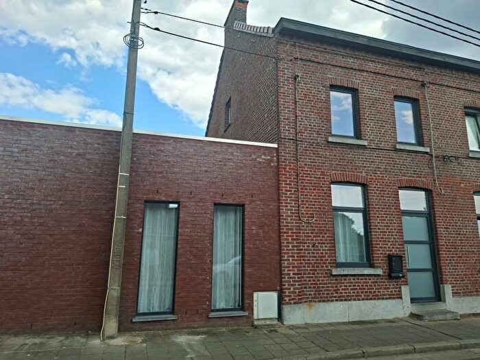 Appartement 1 pièce à louer - Rue Charles Piron, Ghlin