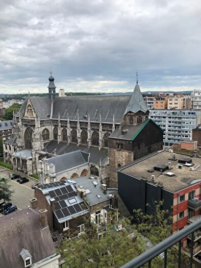 Boulevard D'avroy, Liège : Appartement 6 pièces à louer