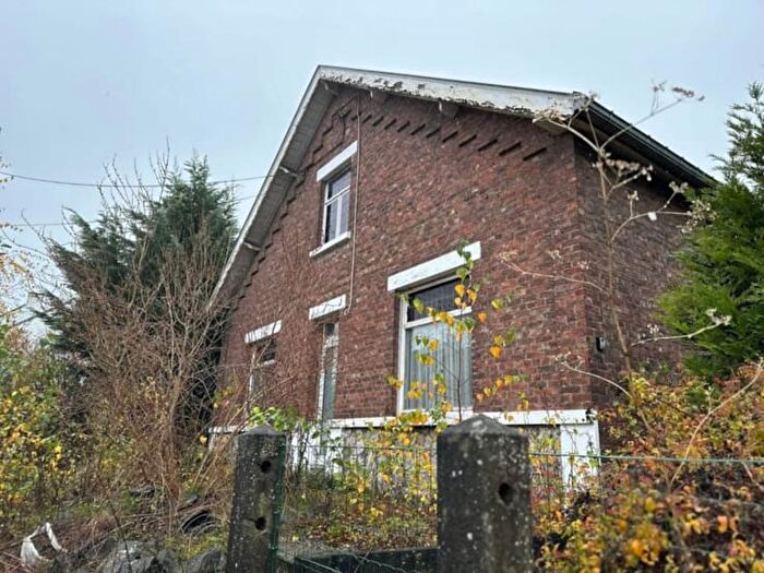 Rue de Gozée, MontignyleTilleul : Maison 1 pièce à vendre