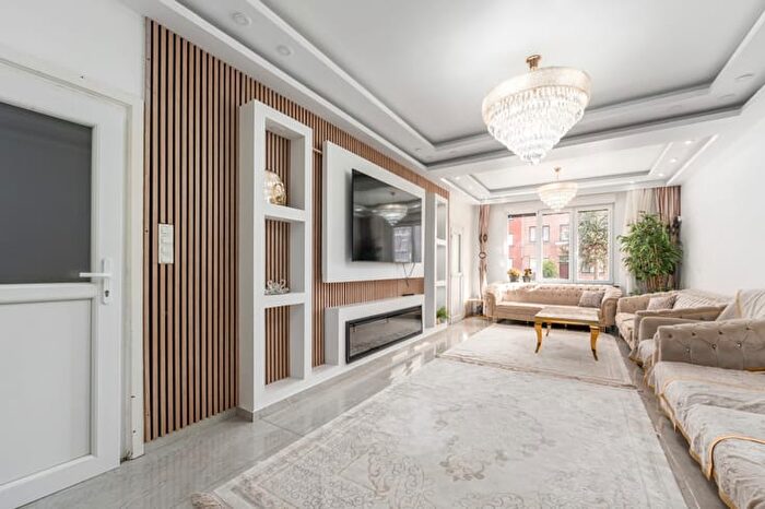 Maison 8 pièces à Heistraat, SintNiklaas, à vendre