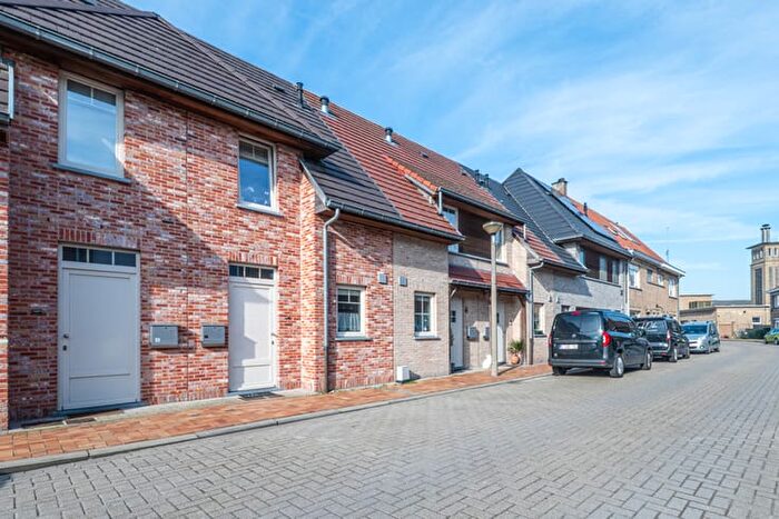 Maison 5 pièces à Justus Van Clichthovenstraat, Nieuwpoort, à vendre