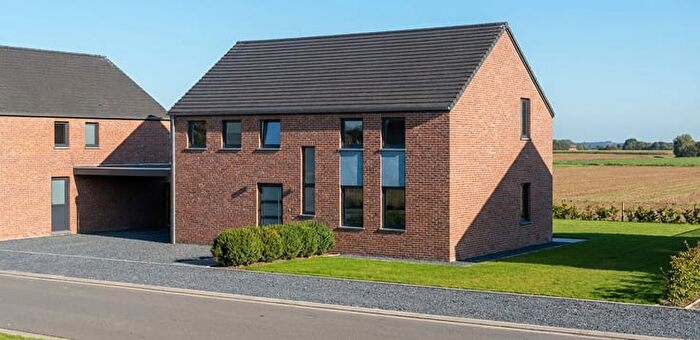 Chaussée De Ghislenghien, Silly : Maison 4 pièces à vendre