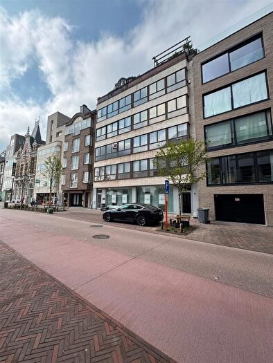 OnzeLieveVrouwstraat, SINTNIKLAAS : Appartement 2 pièces à louer