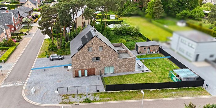Eindstraat B, MechelenaandeMaas : Maison 5 pièces à vendre