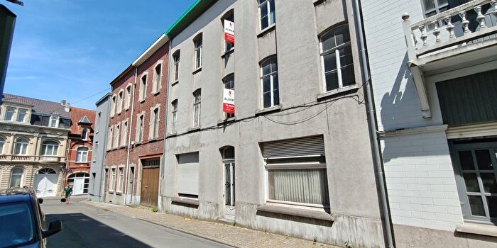 Maison 8 pièces à vendre à Collegestraat, Geraardsbergen