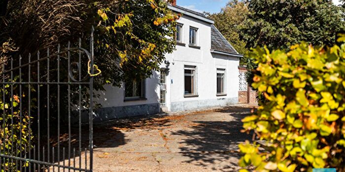 Maison 4 pièces à Broekstraat, Overmere, à vendre