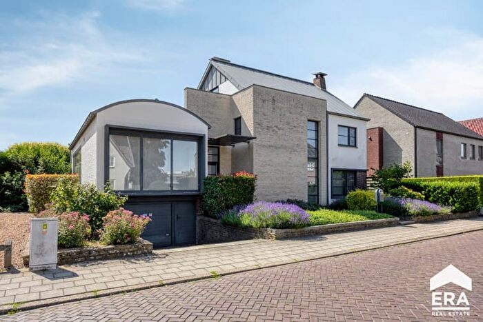 Maison 4 pièces à vendre à Nieuwstraat, Pelt