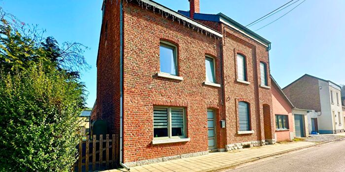 Rue Ravelli, Jemelle - Maison 3 pièces à vendre