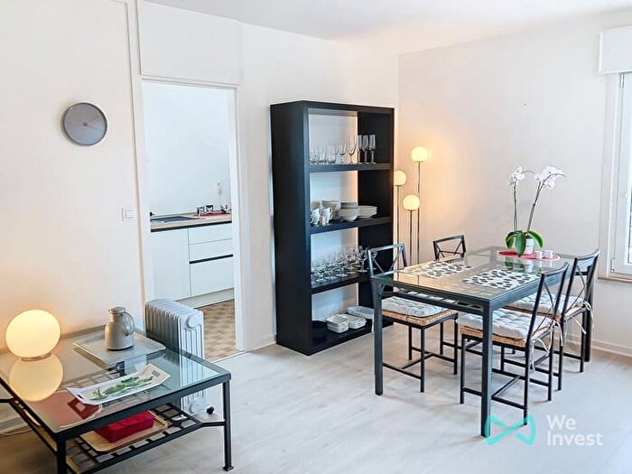 Appartement 7 pièces à Avenue du Pont Rouge, Mons, à louer