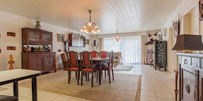 Appartement 2 pièces à Emile Verhaerenstraat, SintAmands, à vendre