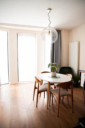 Dorpstraat, Zwijndrecht : Appartement 2 pièces à vendre