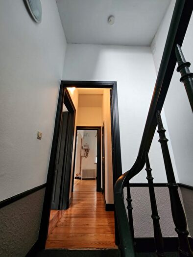 Appartement 3 pièces à Rue Des Célestines, Liège, à louer